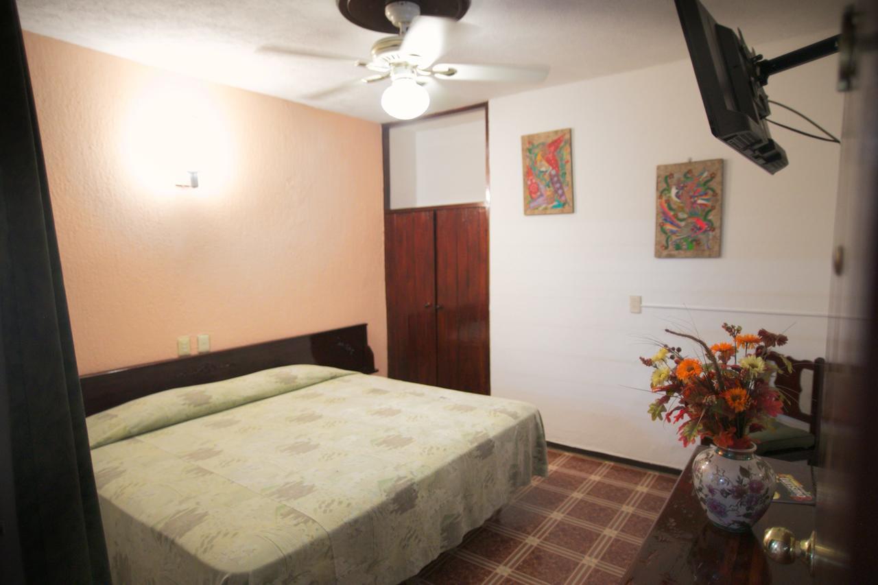 Hotel Maria De Lourdes Tuxtepec Esterno foto