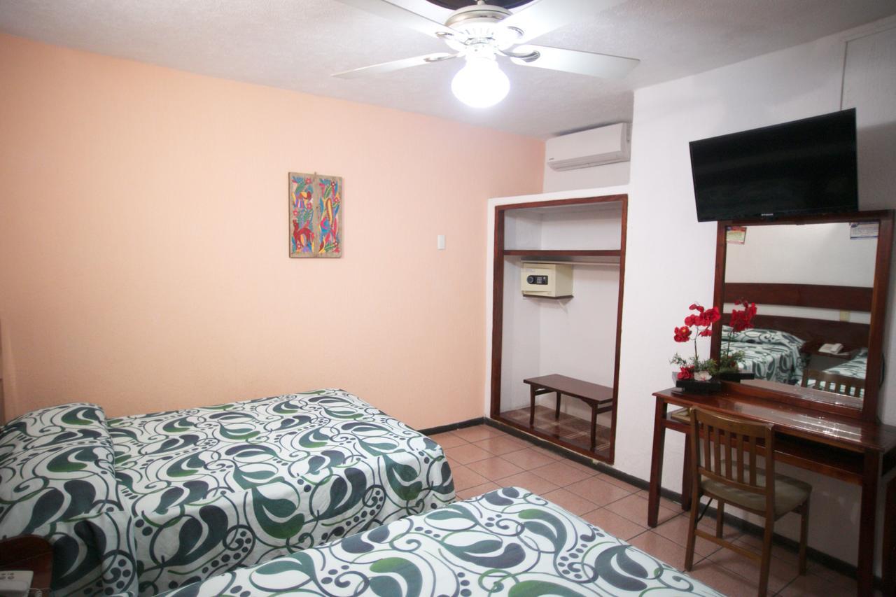 Hotel Maria De Lourdes Tuxtepec Esterno foto