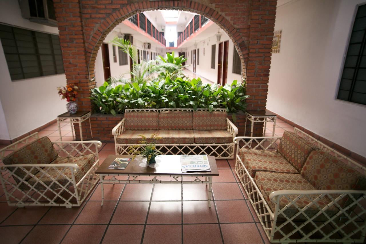 Hotel Maria De Lourdes Tuxtepec Esterno foto