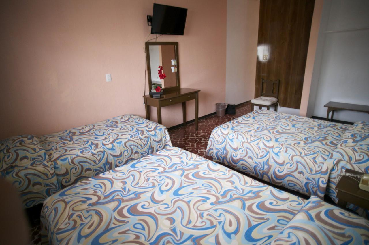 Hotel Maria De Lourdes Tuxtepec Esterno foto